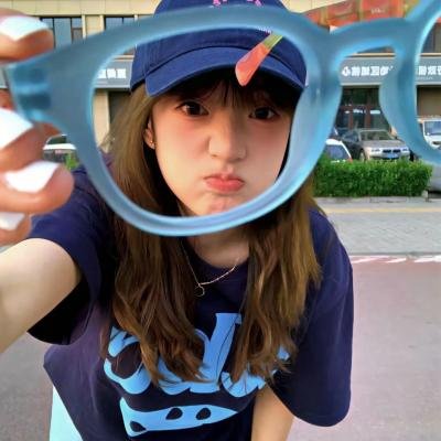 极品外卖员降服绝世风华三姐妹